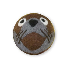 Load image into Gallery viewer, Eco Dryer Balls – All Natural Wool Fabric Softener