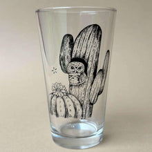 Load image into Gallery viewer, Pint Glasses Featuring Art of The Bowl Maker