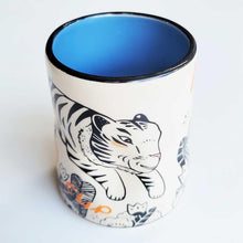 Load image into Gallery viewer, Lucky Cups - X-Large