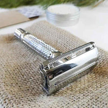Load image into Gallery viewer, Butterfly Safety Razor