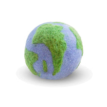 Load image into Gallery viewer, Eco Dryer Balls – All Natural Wool Fabric Softener