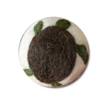 Load image into Gallery viewer, Eco Dryer Balls – All Natural Wool Fabric Softener
